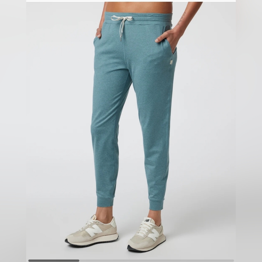 COPY - Vuori Performance joggers.